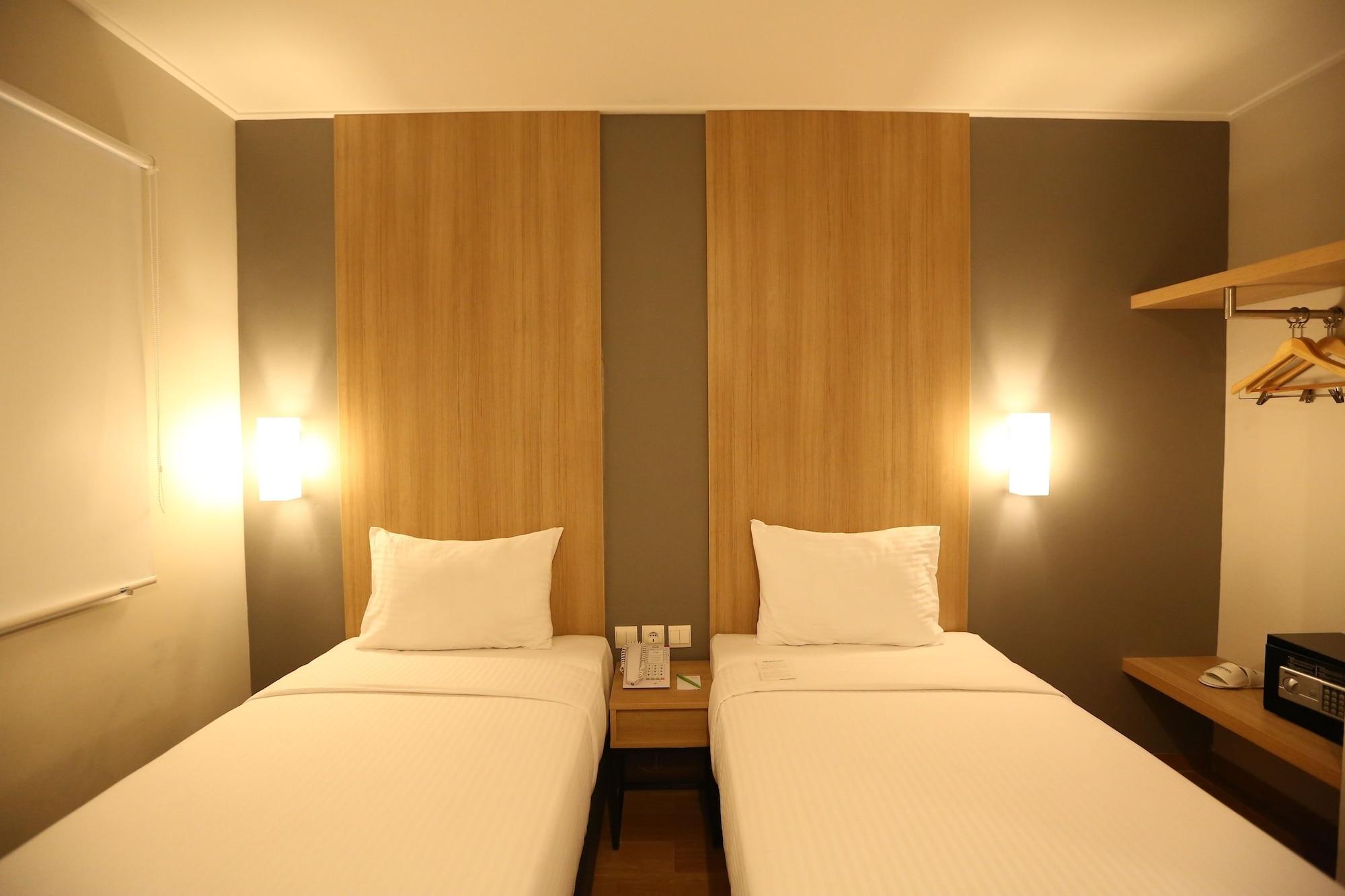 Hotel Citradream Tugu Yogyakarta Esterno foto