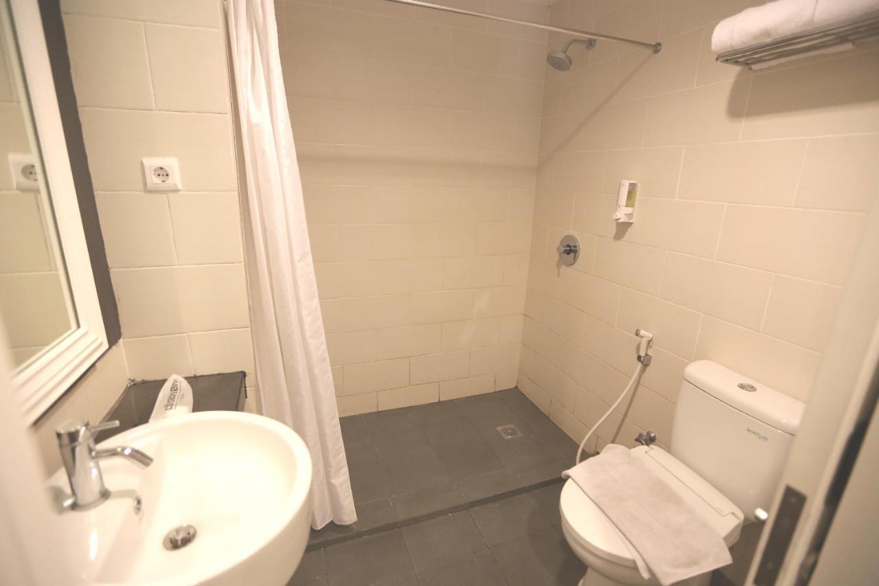 Hotel Citradream Tugu Yogyakarta Esterno foto