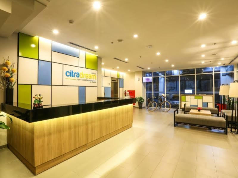 Hotel Citradream Tugu Yogyakarta Esterno foto